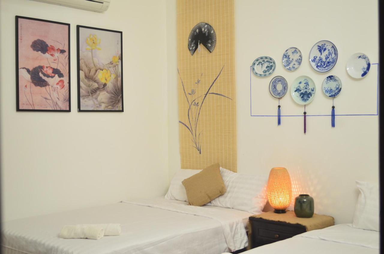 Corner Night Market Homestay Хойан Экстерьер фото