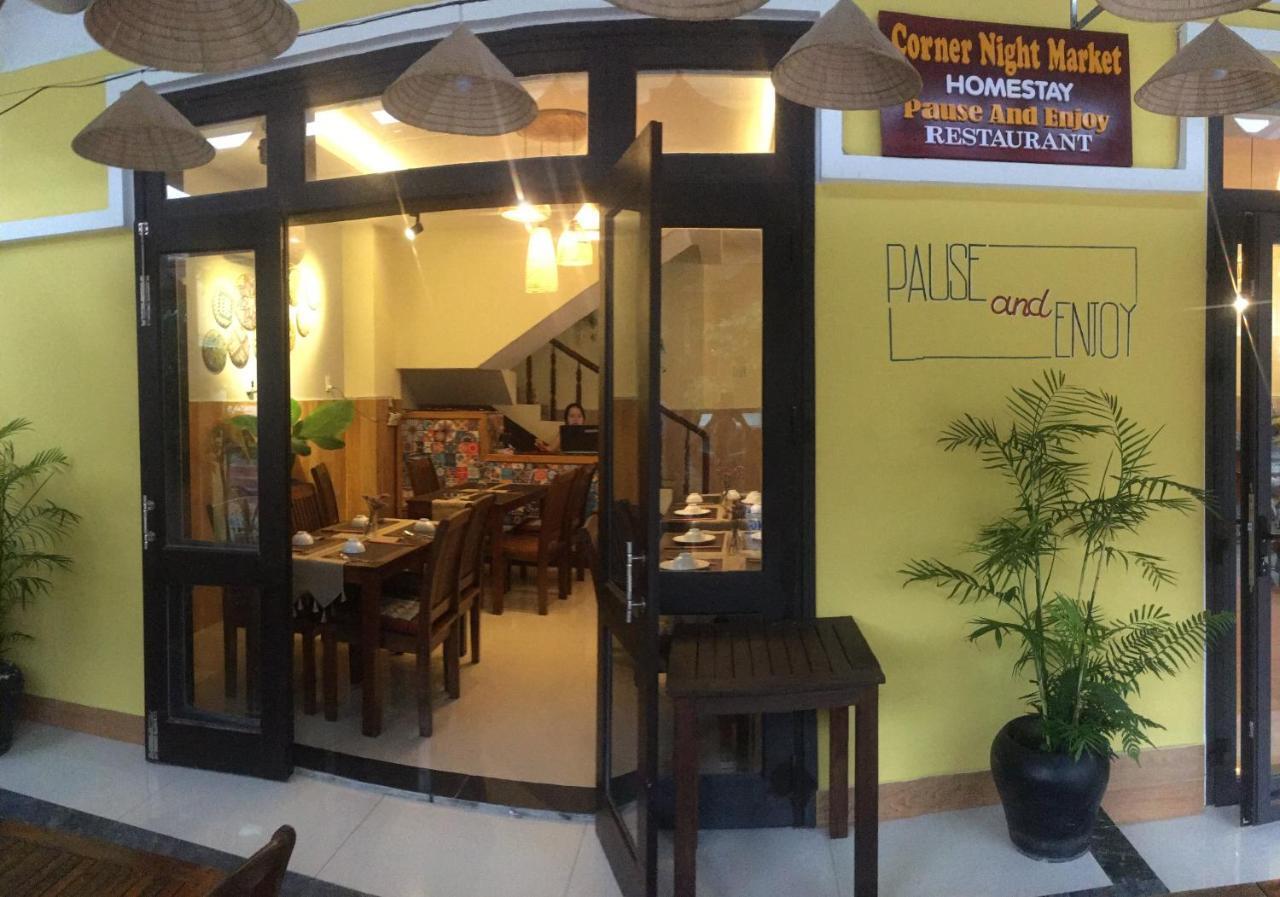 Corner Night Market Homestay Хойан Экстерьер фото